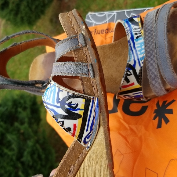 The Art Company Shoes Size 41 Strappy Wedge Heel - Picture 12 of 13